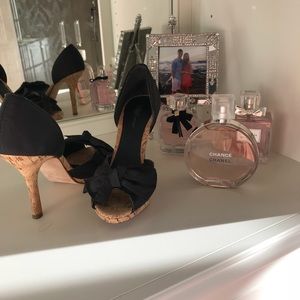 Great summer black heels with cork sole